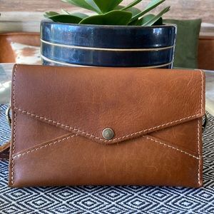 Portland Leather Goods Envelope Crossbody